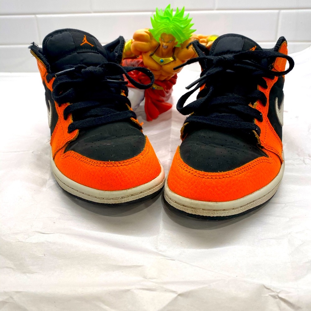 Air Jordan 1 Black Cone PS